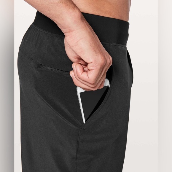 Lululemon T.H.E. Short *Linerless 9", Black, Size M - Picture 4 of 9